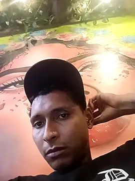 miloxx123n Live XXX chat