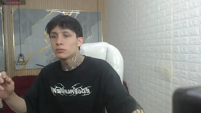 Cry_thereal 现场XXX聊天