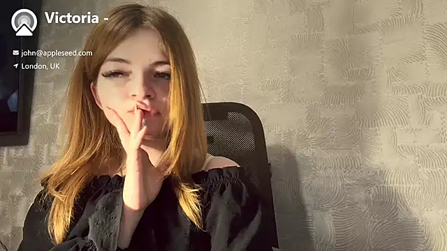Chatroom XXX en direct de Elirya