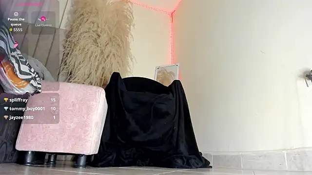 Онлайн чат XXX anastacya_