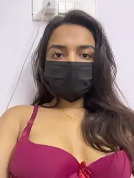 Show de samayra124 na webcam