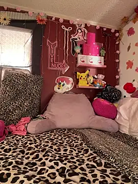 TranSexualJade95: онлайн-секс-чат