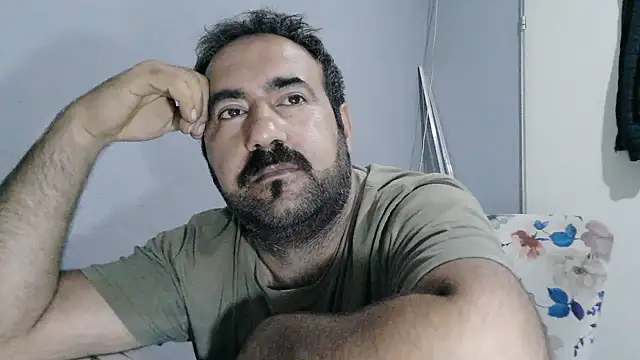-Hunter_Blaze- Adlı Modelin Canlı XXX Sohbeti