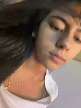 دردشة Lilybeeth الجنسية المباشرة