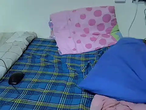 creamypetite live XXX chat