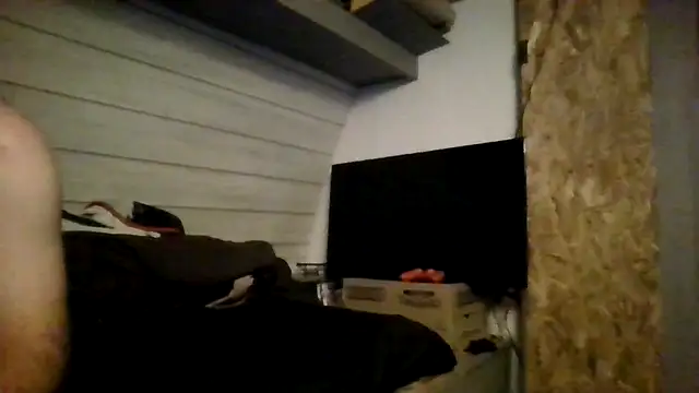 ThisGuy42o's Live XXX Chat