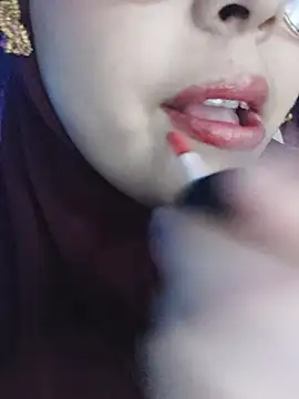 Elinaax's Live XXX Chat