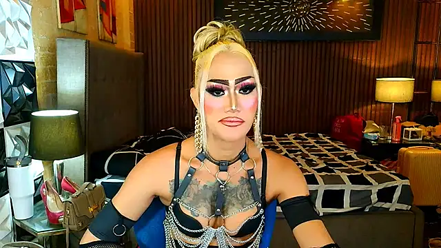 HorseCockDivine Live XXX-chat