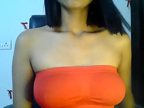 Živý XXX chat Hot_Deepansi02