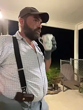 Chat +18 de BootsAndCountry ao vivo