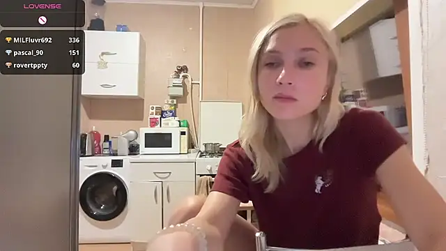 Chat XXX en directo de AngelJeni