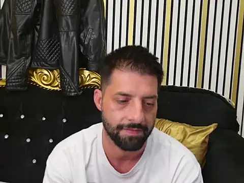 TommyDum – Naživo XXX chat