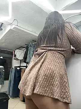 צ'אט XXX בשידור חי של Miss_Bella_Flame
