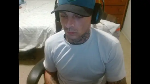 DADDY_KANE8--- লাইভ XXX চ্যাট