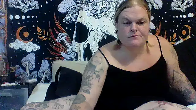 curvy420queen Chat XXX in diretta