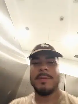 TheKingThiago Show in webcam