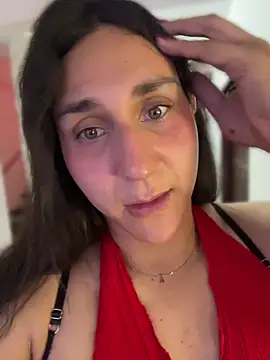 AryloverX's Live XXX Chat