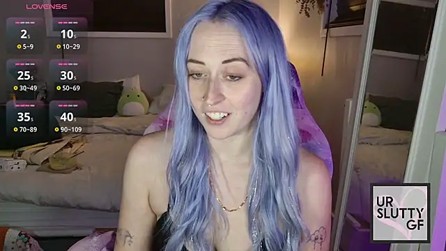 ursluttygf's Live XXX Chat