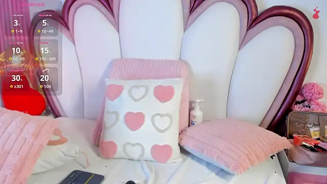 AriaCush's Live XXX Chat