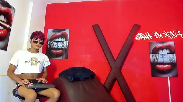 Онлайн чат XXX BOUL_GUYS