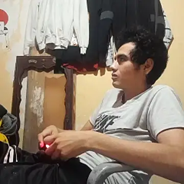 Ortiz3404's Live XXX Chat