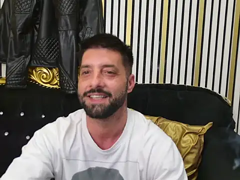 TommyDum: απευθείας συνομιλία ΧΧΧ
