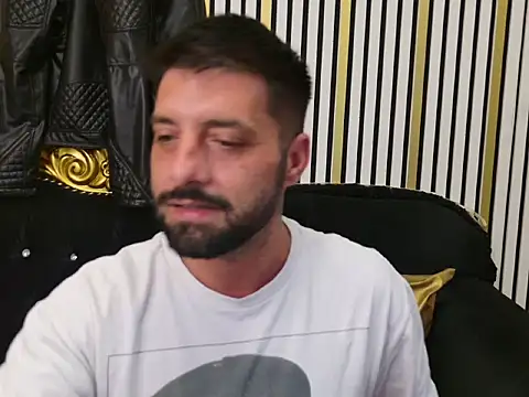 TommyDum – Naživo XXX chat