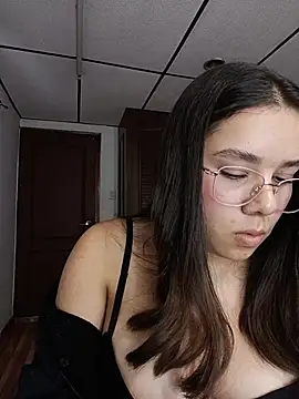 EmmaSulivan Chat XXX live