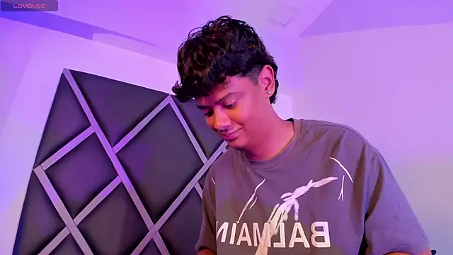 צ'אט XXX בשידור חי של Asier_23