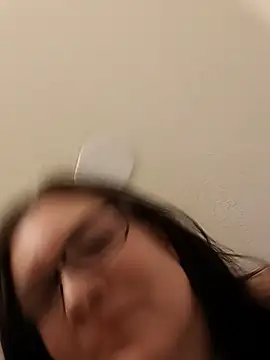 DesreRose's Live XXX Chat
