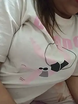 Tanha18 – Live XXX-chat