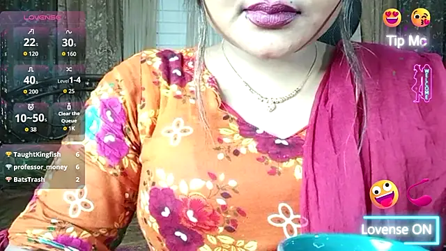 Chat +18 de Nusrat_Faria ao vivo
