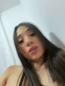 Miah_CarterのライブXXXチャット