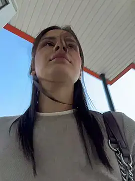 Chat XXX ao vivo de MiraReach