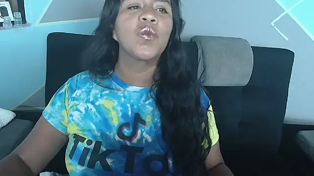 saggil23 라이브 XXX 채팅