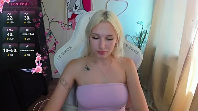 EvelinaLuu Obrolan Langsung XXX