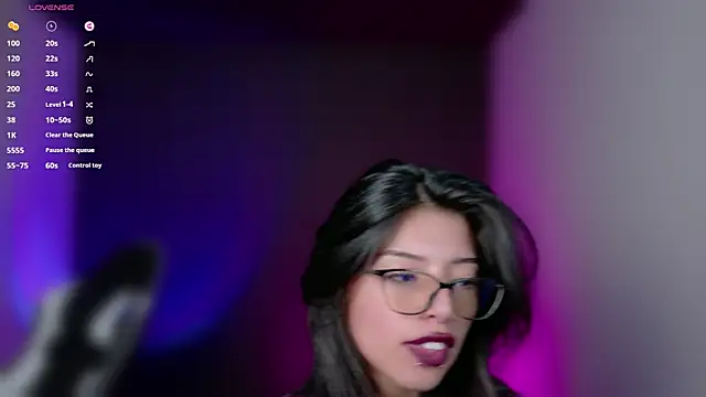 NanakoDollx Adlı Modelin Canlı XXX Sohbeti
