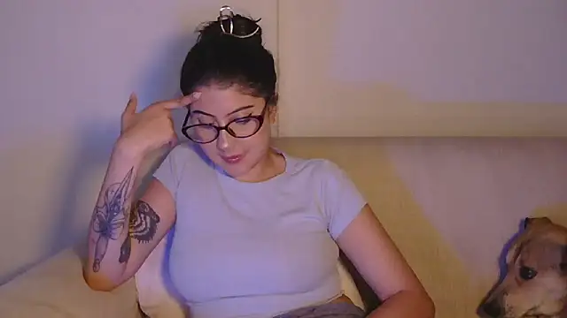 BubbleGumm_'s Live XXX Chat