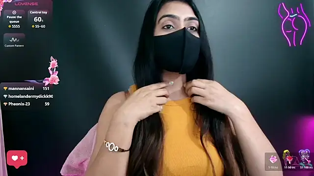 DesiZoya Adlı Modelin Web Kamerası Şovu