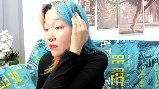XXX chat uživo modela Cute__Kiko