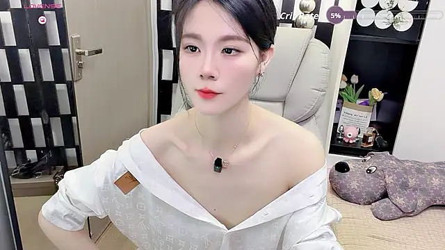 Yueyue-MM's Live XXX Chat