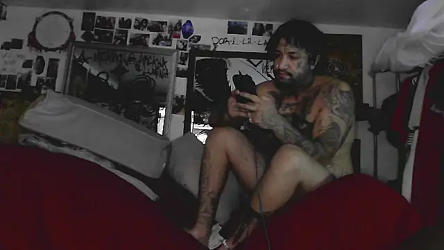 Chat XXX en directo de Azielparallax