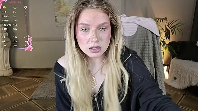 Jes_Solar élő XXX-chatje