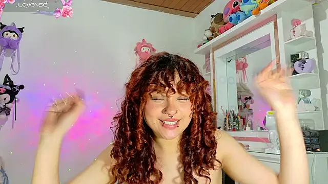 theiamoon XXX чат на живо
