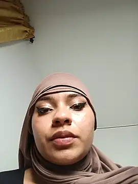 Chat +18 de Samira_1 ao vivo