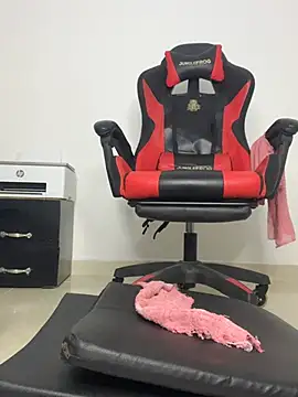 Chatroom XXX en direct de Destrozador415