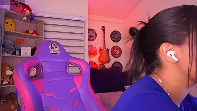 madelyn_rose_'s Live XXX Chat