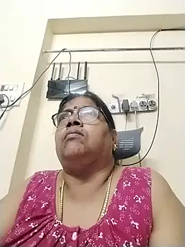 bigbum68 Live XXX Chat