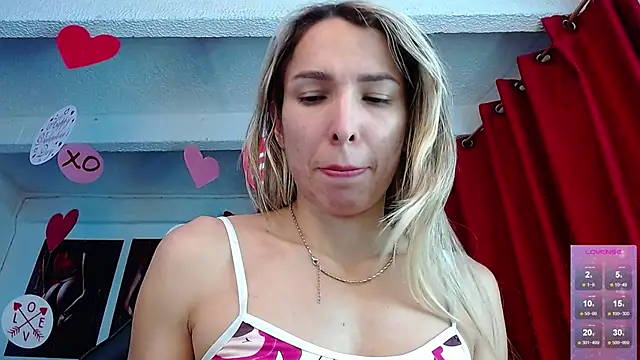 Niky_777 – Naživo XXX chat