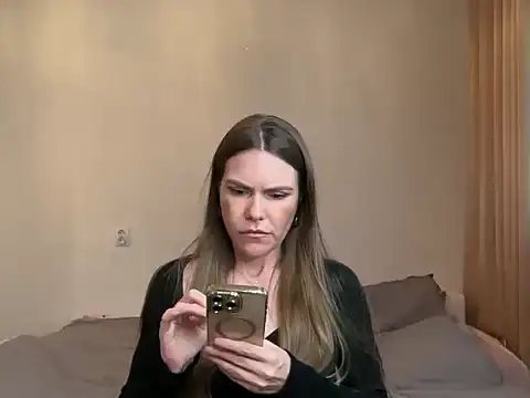 KatalinaJameson's Live XXX Chat